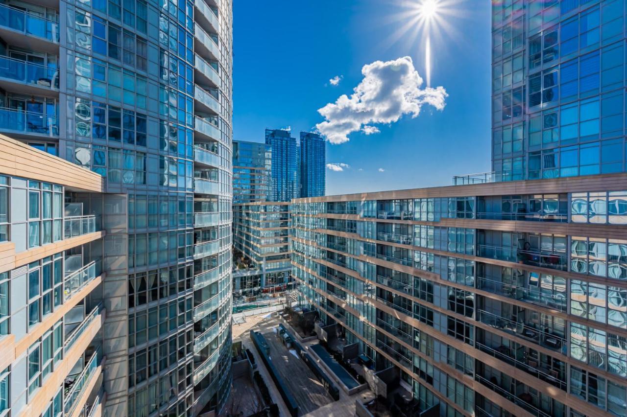 Leckie Luxurious Suites Toronto Esterno foto